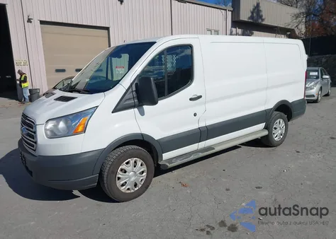 2018 Ford Transit-250 из США, поврежденный, VIN 1FTYR1YM2JKB16599